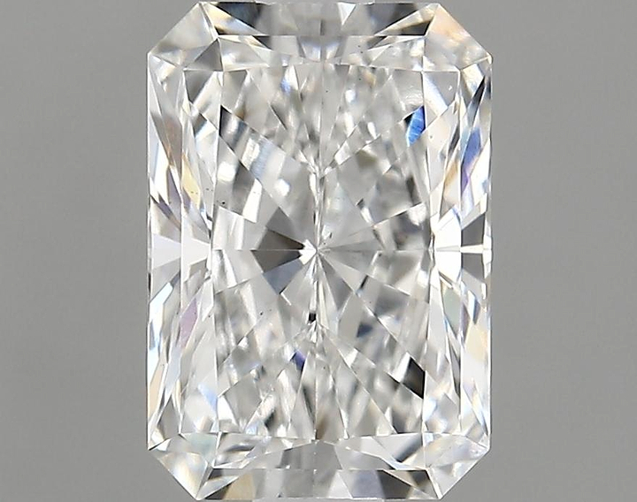 1.55 Carat Radiant Shaped Very Good Cut VS1 IGI Certified Lab Grown Diamond