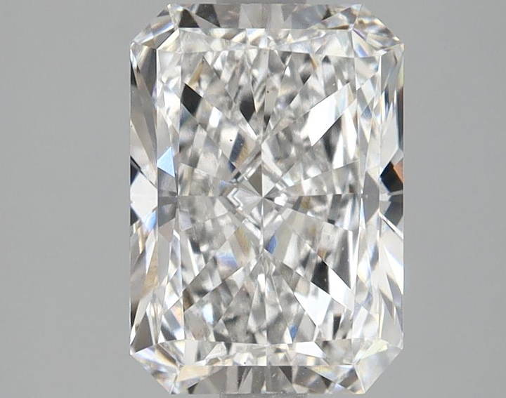 2.6 Carat Radiant Shaped Very Good Cut VS1 IGI Certified Lab Grown Diamond