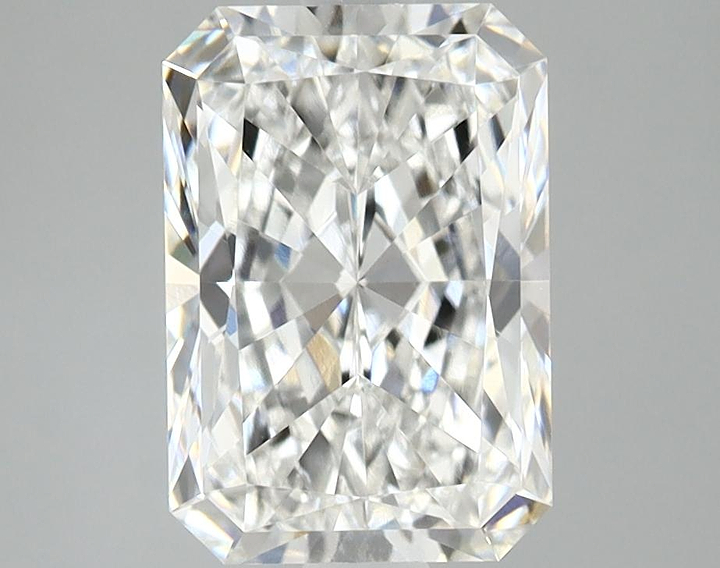 2.39 Carat Radiant Shaped Ideal Cut VVS2 IGI Certified Lab Grown Diamond