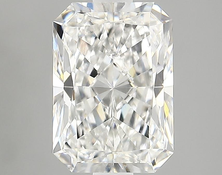 2.57 Carat Radiant Shaped Ideal Cut VS1 IGI Certified Lab Grown Diamond