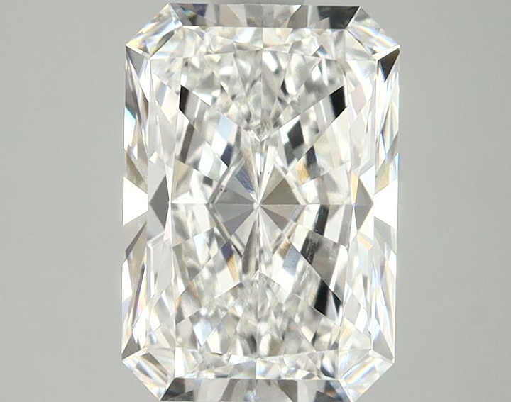 2.23 Carat Radiant Shaped Ideal Cut VS1 IGI Certified Lab Grown Diamond