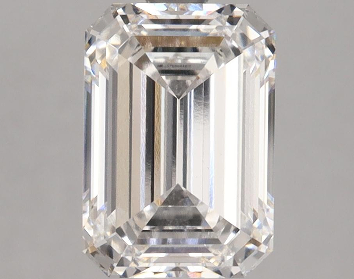 2.0 Carat Emerald Shaped Ideal Cut VVS2 IGI Certified Lab Grown Diamond