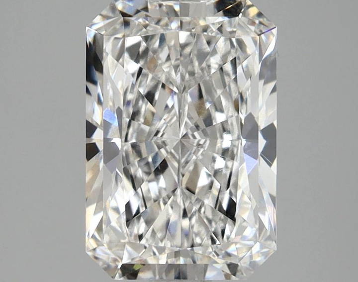 2.25 Carat Radiant Shaped Ideal Cut VVS2 IGI Certified Lab Grown Diamond