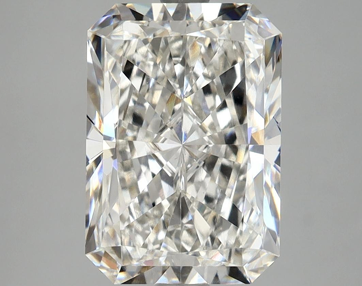 4.0 Carat Radiant Shaped Ideal Cut VVS2 IGI Certified Lab Grown Diamond