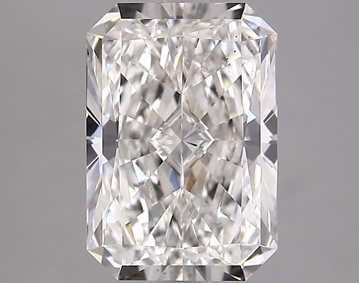2.63 Carat Radiant Shaped Ideal Cut VS2 IGI Certified Lab Grown Diamond