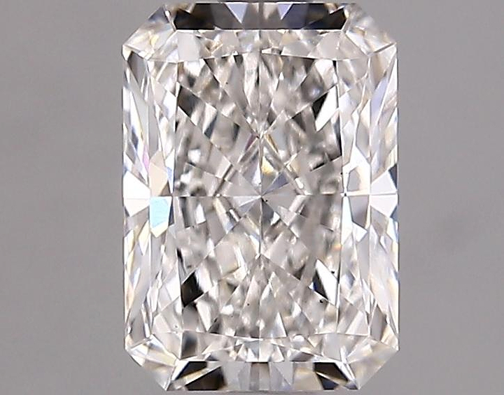 1.56 Carat Radiant Shaped Ideal Cut VS2 IGI Certified Lab Grown Diamond