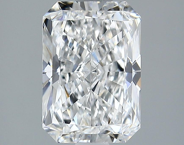 2.1 Carat Radiant Shaped Ideal Cut VVS2 IGI Certified Lab Grown Diamond