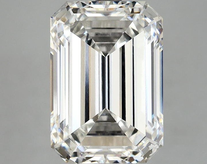 4.87 Carat Emerald Shaped Ideal Cut VS1 IGI Certified Lab Grown Diamond