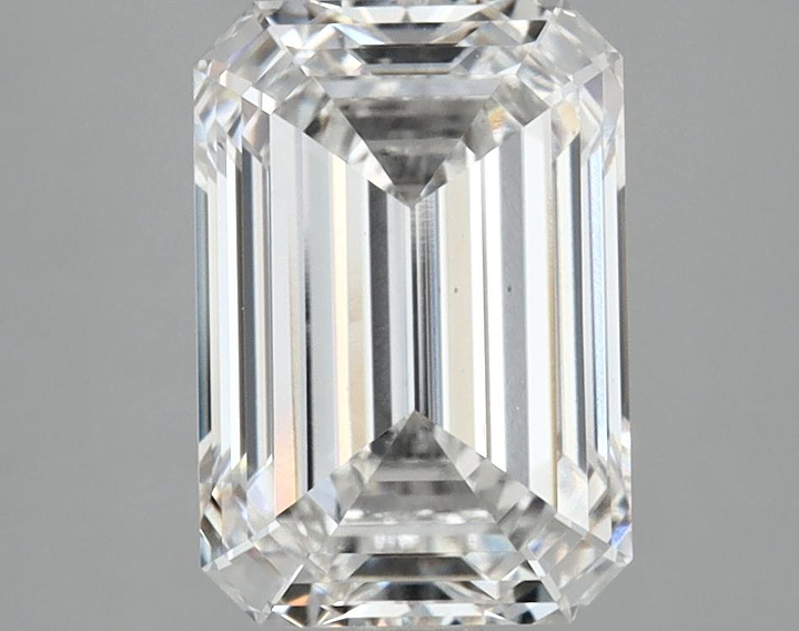 3.01 Carat Emerald Shaped Ideal Cut VS2 IGI Certified Lab Grown Diamond