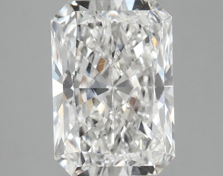 2.63 Carat Radiant Shaped Ideal Cut VS2 IGI Certified Lab Grown Diamond
