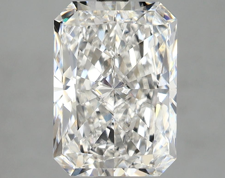 3.19 Carat Radiant Shaped Ideal Cut VS1 IGI Certified Lab Grown Diamond