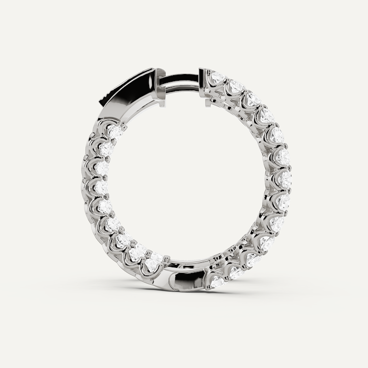 _roll_image@SKU:CL116-E5053LAD3004W #metal_14k-white-gold+origin_lab-grown+quality_g-si