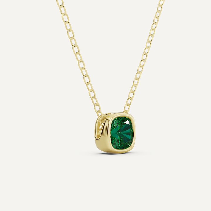 _roll_image@SKU:P245G-EMGC00500004Y #metal_10k-yellow-gold+origin_lab-created