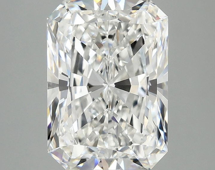 4.09 Carat Radiant Shaped Ideal Cut VVS2 IGI Certified Lab Grown Diamond