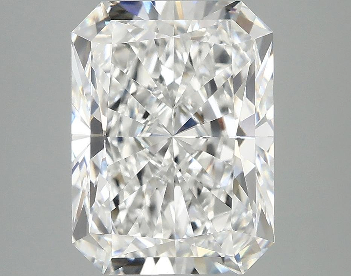 4.0 Carat Radiant Shaped Excellent Cut VVS2 IGI Certified Lab Grown Diamond