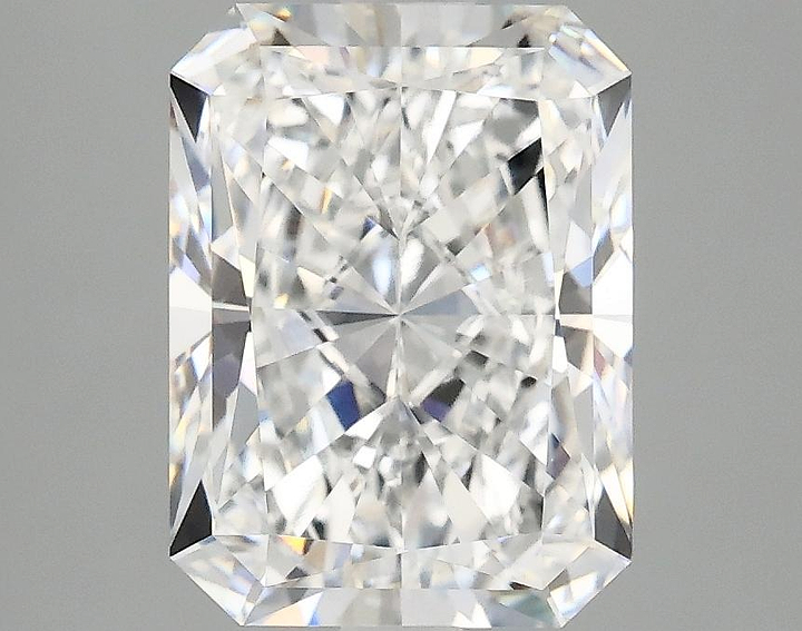 3.05 Carat Radiant Shaped Excellent Cut VVS2 IGI Certified Lab Grown Diamond