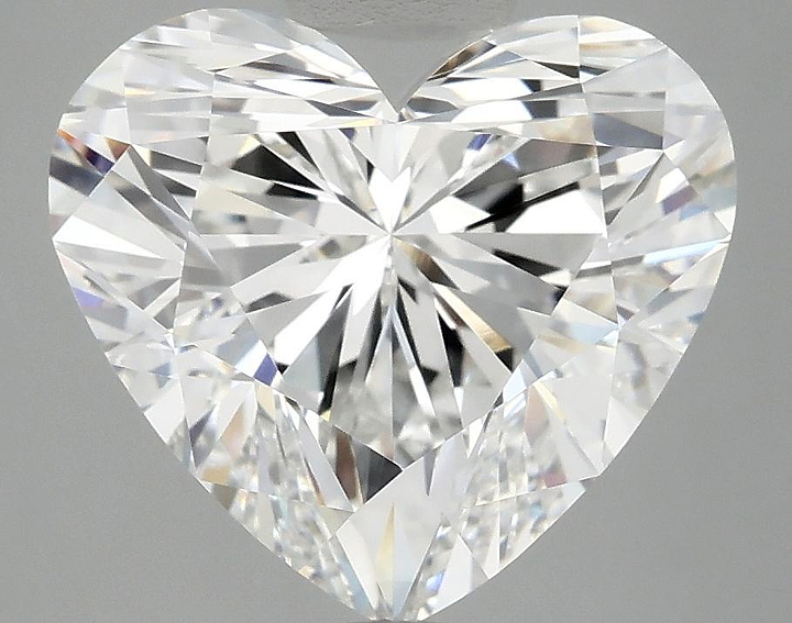 5.07 Carat Heart Shaped Ideal Cut VS1 IGI Certified Lab Grown Diamond
