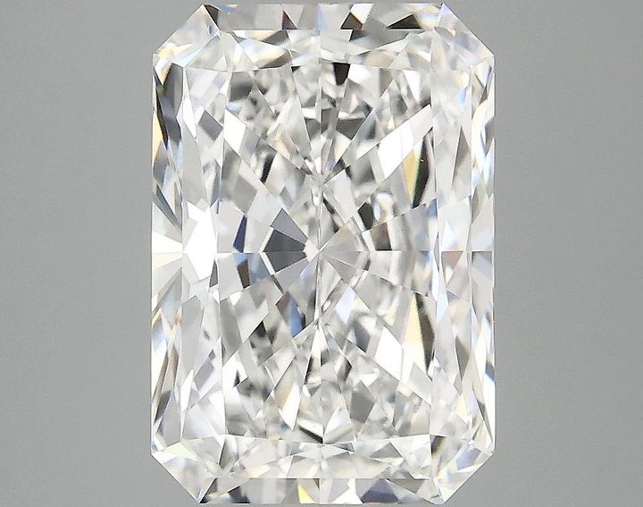 3.92 Carat Radiant Shaped Ideal Cut VVS2 IGI Certified Lab Grown Diamond