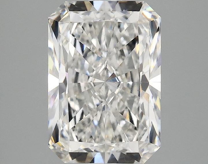 3.1 Carat Radiant Shaped Ideal Cut VS2 IGI Certified Lab Grown Diamond
