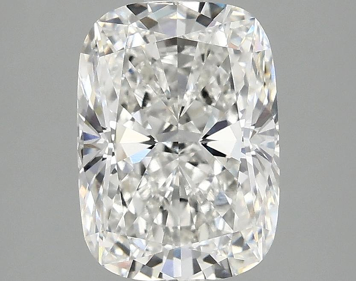 2.5 Carat Cushion Shaped Excellent Cut VVS2 IGI Certified Lab Grown Diamond