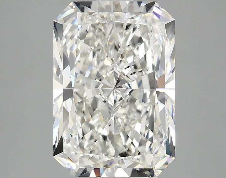 3.07 Carat Radiant Shaped Ideal Cut VS2 IGI Certified Lab Grown Diamond