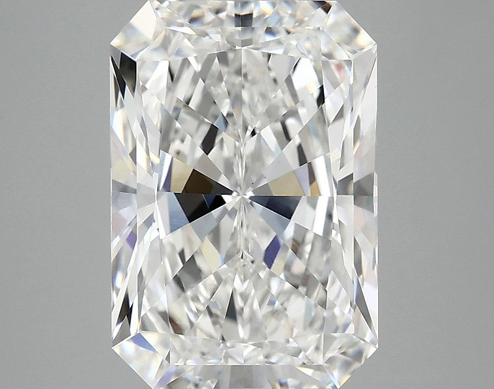 3.99 Carat Radiant Shaped Ideal Cut VS1 IGI Certified Lab Grown Diamond