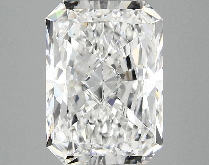 2.97 Carat Radiant Shaped Ideal Cut VVS2 IGI Certified Lab Grown Diamond