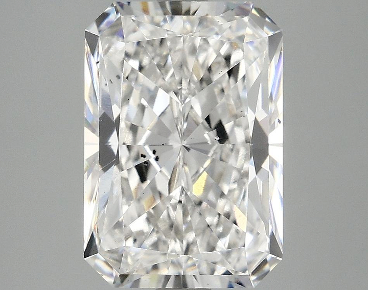 3.85 Carat Radiant Shaped Ideal Cut SI1 IGI Certified Lab Grown Diamond