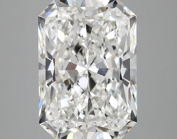 4.09 Carat Radiant Shaped Ideal Cut VVS2 IGI Certified Lab Grown Diamond