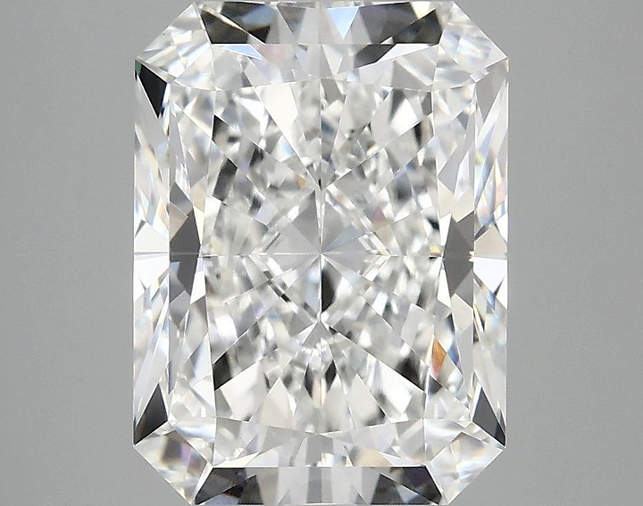 4.03 Carat Radiant Shaped Excellent Cut VVS2 IGI Certified Lab Grown Diamond