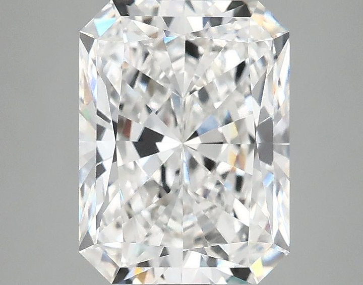 2.97 Carat Radiant Shaped Excellent Cut VVS2 IGI Certified Lab Grown Diamond