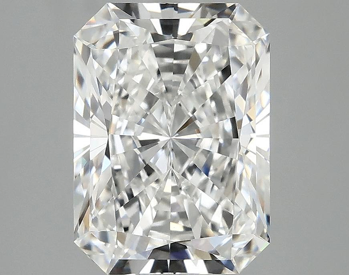 3.02 Carat Radiant Shaped Excellent Cut VVS2 IGI Certified Lab Grown Diamond