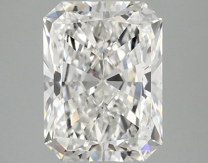 3.08 Carat Radiant Shaped Excellent Cut VVS2 IGI Certified Lab Grown Diamond