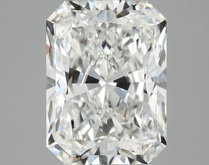 3.07 Carat Radiant Shaped Excellent Cut VVS2 IGI Certified Lab Grown Diamond