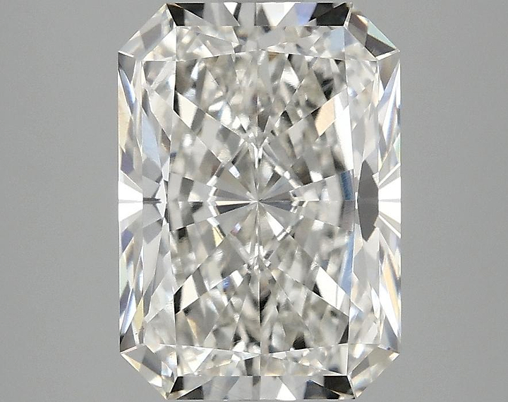 3.09 Carat Radiant Shaped Ideal Cut VVS2 IGI Certified Lab Grown Diamond