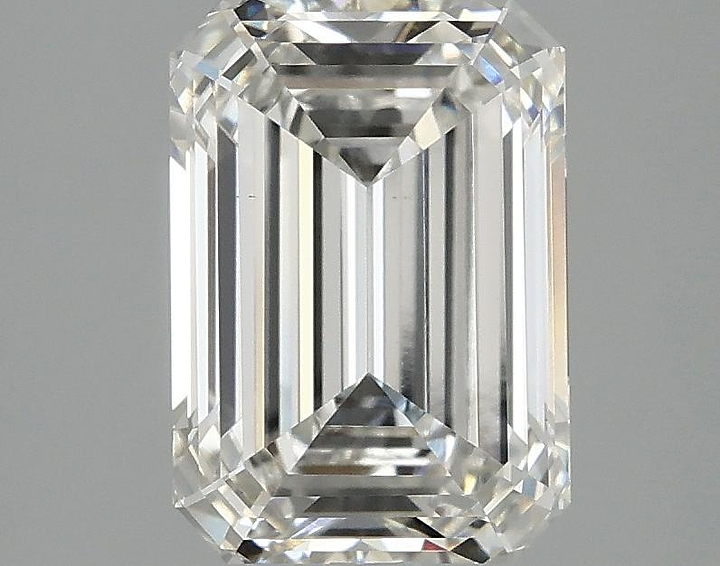 2.53 Carat Emerald Shaped Ideal Cut VS1 IGI Certified Lab Grown Diamond