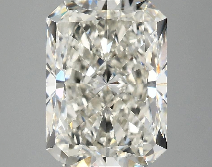 4.06 Carat Radiant Shaped Excellent Cut VVS2 IGI Certified Lab Grown Diamond