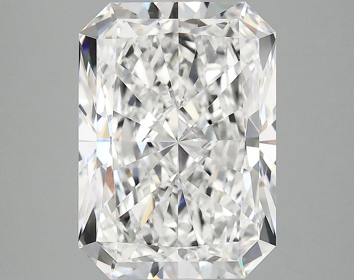 4.18 Carat Radiant Shaped Ideal Cut VVS2 IGI Certified Lab Grown Diamond