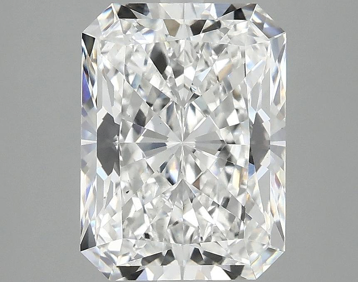 3.09 Carat Radiant Shaped Excellent Cut VS1 IGI Certified Lab Grown Diamond