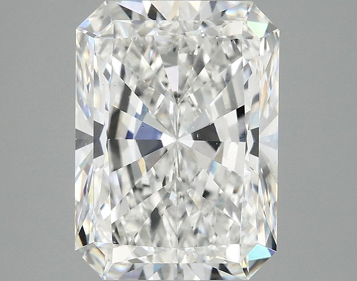 4.0 Carat Radiant Shaped Excellent Cut VS1 IGI Certified Lab Grown Diamond