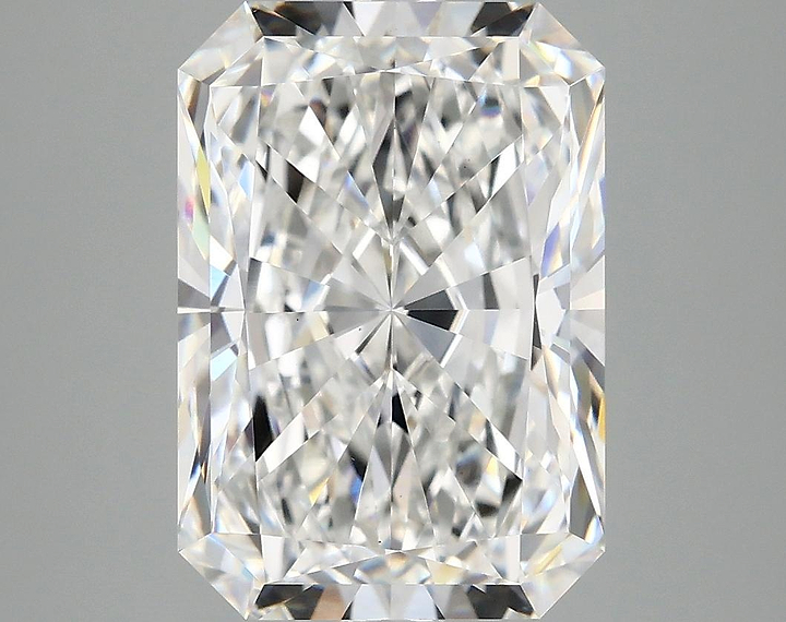4.17 Carat Radiant Shaped Ideal Cut VS1 IGI Certified Lab Grown Diamond