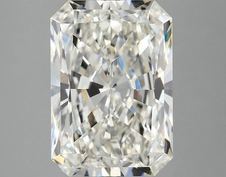 4.1 Carat Radiant Shaped Ideal Cut VVS2 IGI Certified Lab Grown Diamond