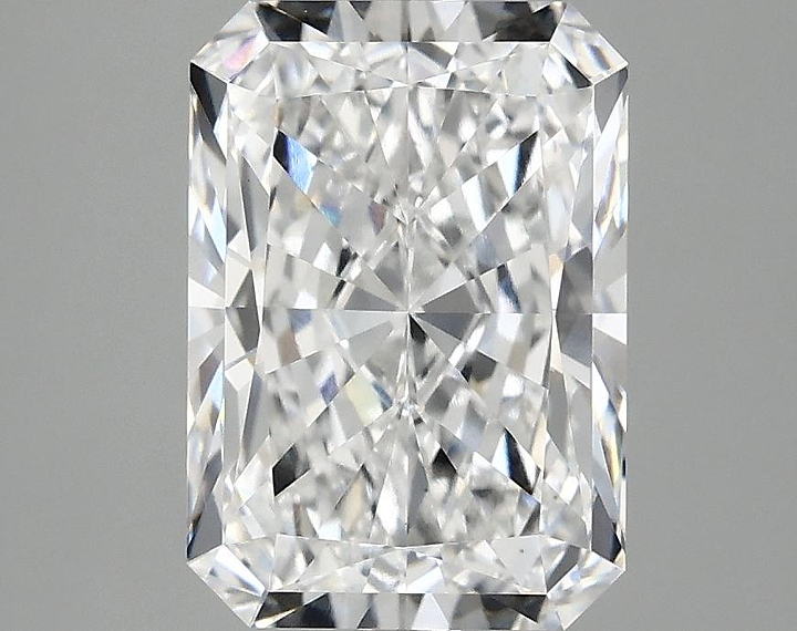 3.1 Carat Radiant Shaped Ideal Cut VS1 IGI Certified Lab Grown Diamond
