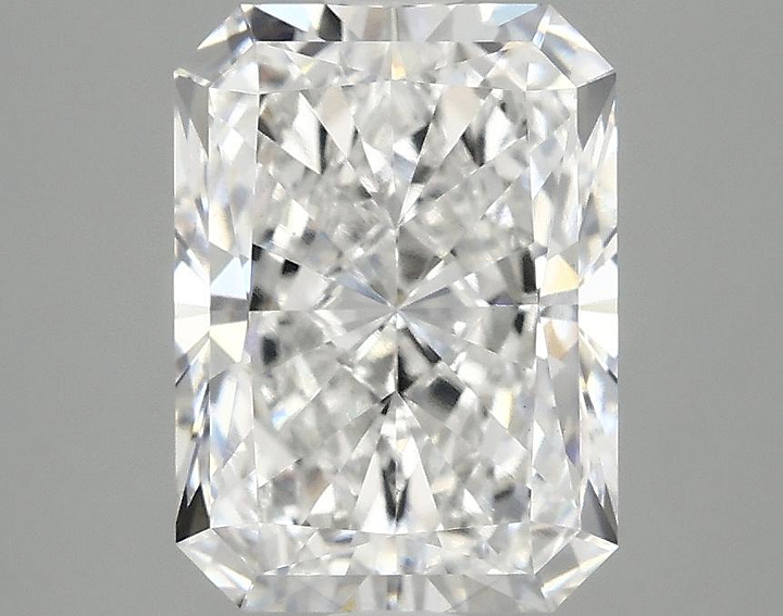 3.06 Carat Radiant Shaped Excellent Cut VS1 IGI Certified Lab Grown Diamond