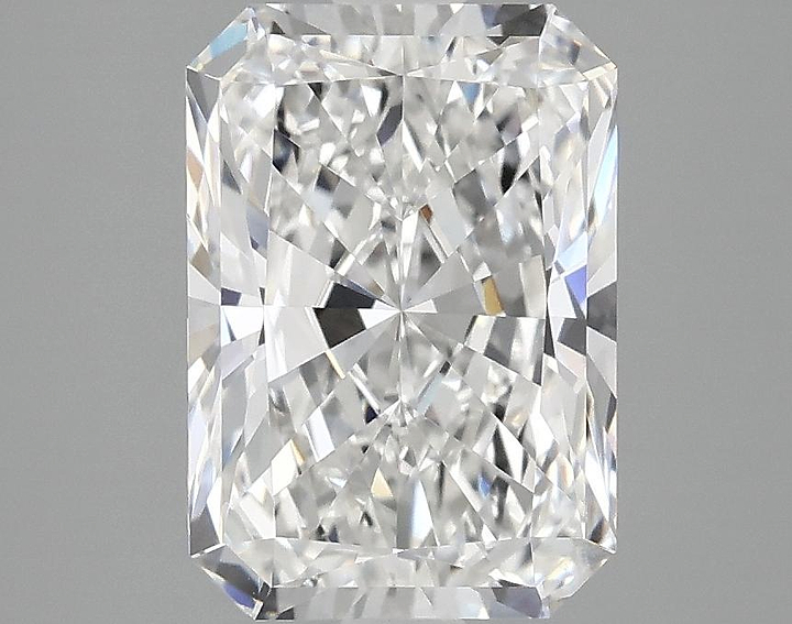 2.9 Carat Radiant Shaped Ideal Cut VVS2 IGI Certified Lab Grown Diamond