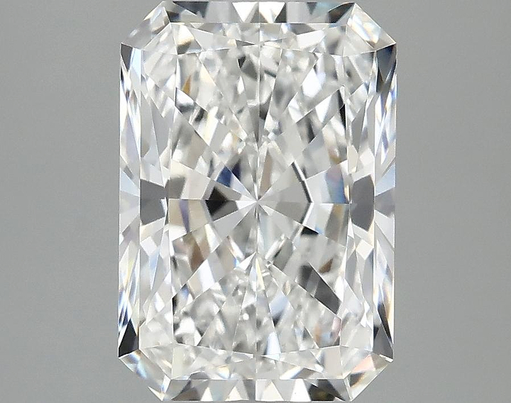 3.09 Carat Radiant Shaped Ideal Cut VS1 IGI Certified Lab Grown Diamond