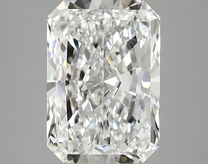 3.03 Carat Radiant Shaped Ideal Cut VS1 IGI Certified Lab Grown Diamond
