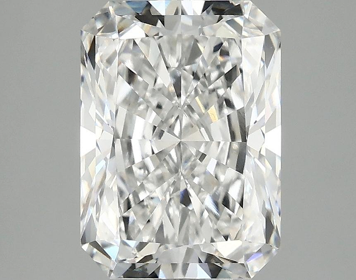 3.05 Carat Radiant Shaped Ideal Cut VVS2 IGI Certified Lab Grown Diamond