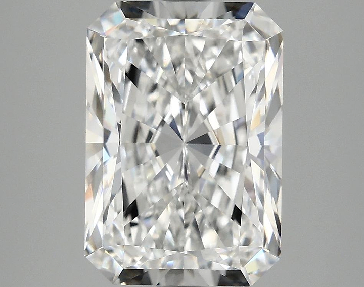3.92 Carat Radiant Shaped Ideal Cut VVS2 IGI Certified Lab Grown Diamond