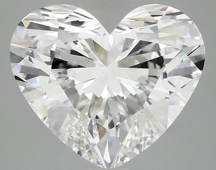 5.08 Carat Heart Shaped Ideal Cut VVS2 IGI Certified Lab Grown Diamond